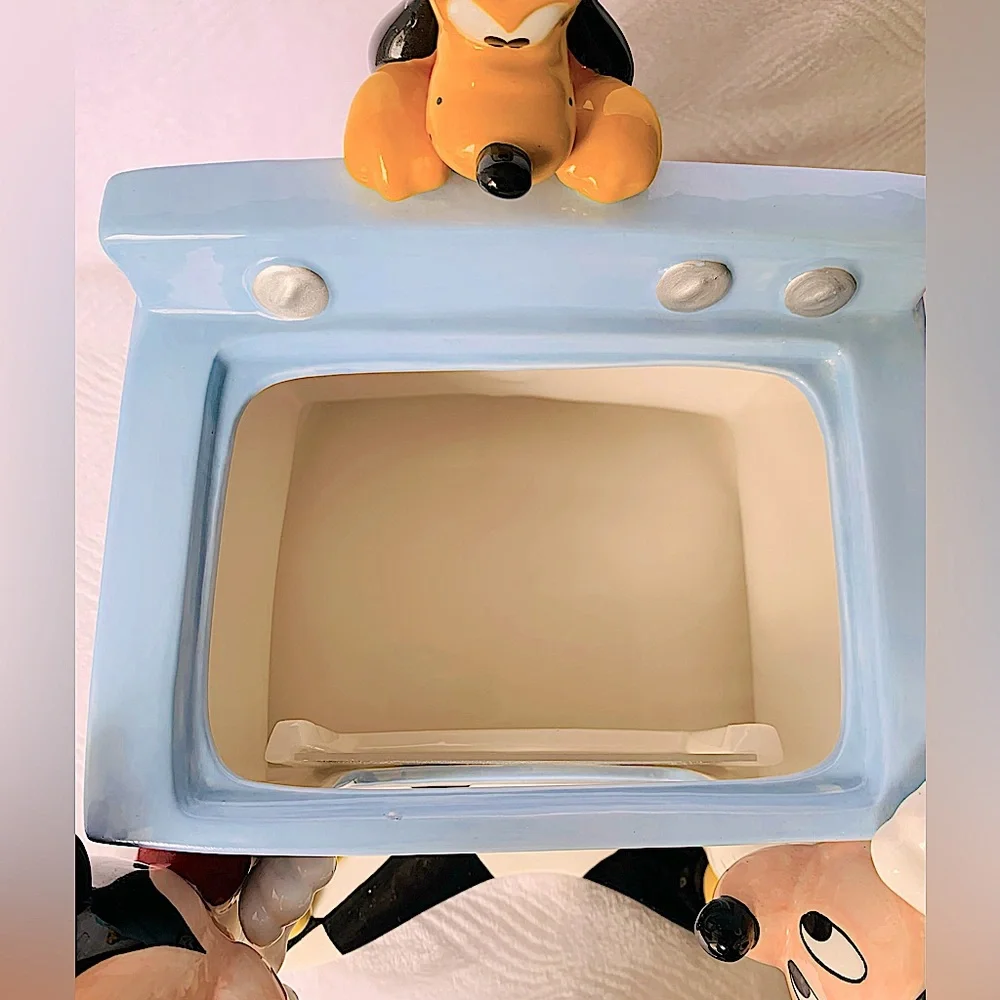 Disney Store Mickey Minnie Pluto Baking Oven Cookie Jar - Picture 9 of 13